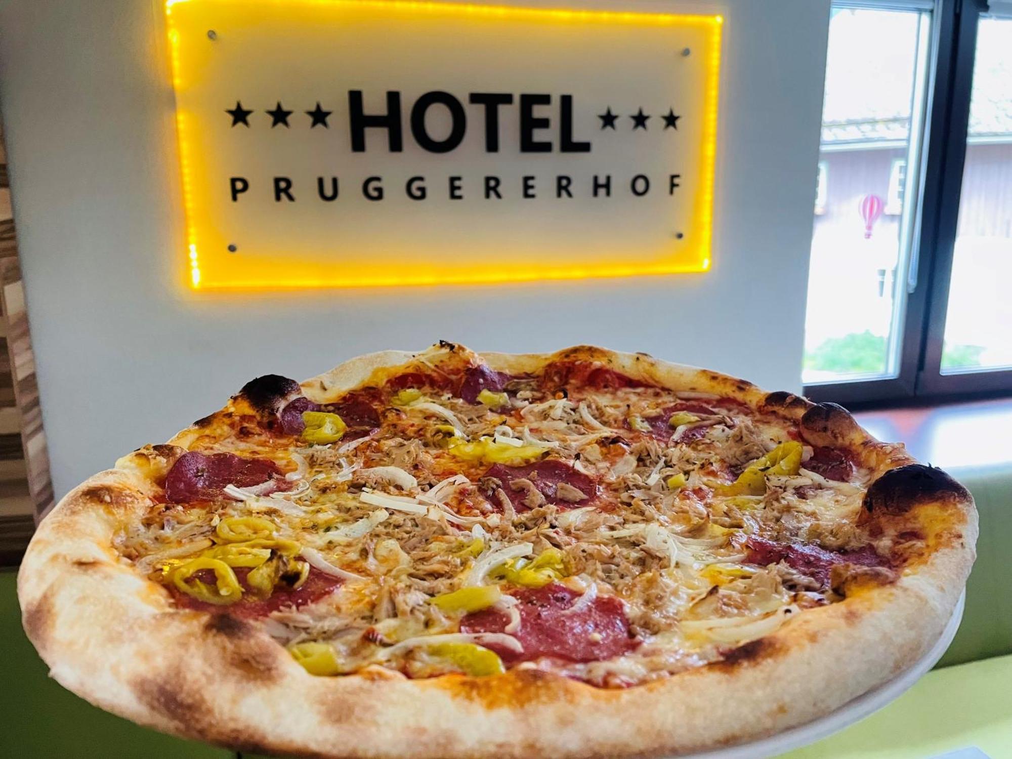 Hotel Pruggererhof Пругерн Екстериор снимка