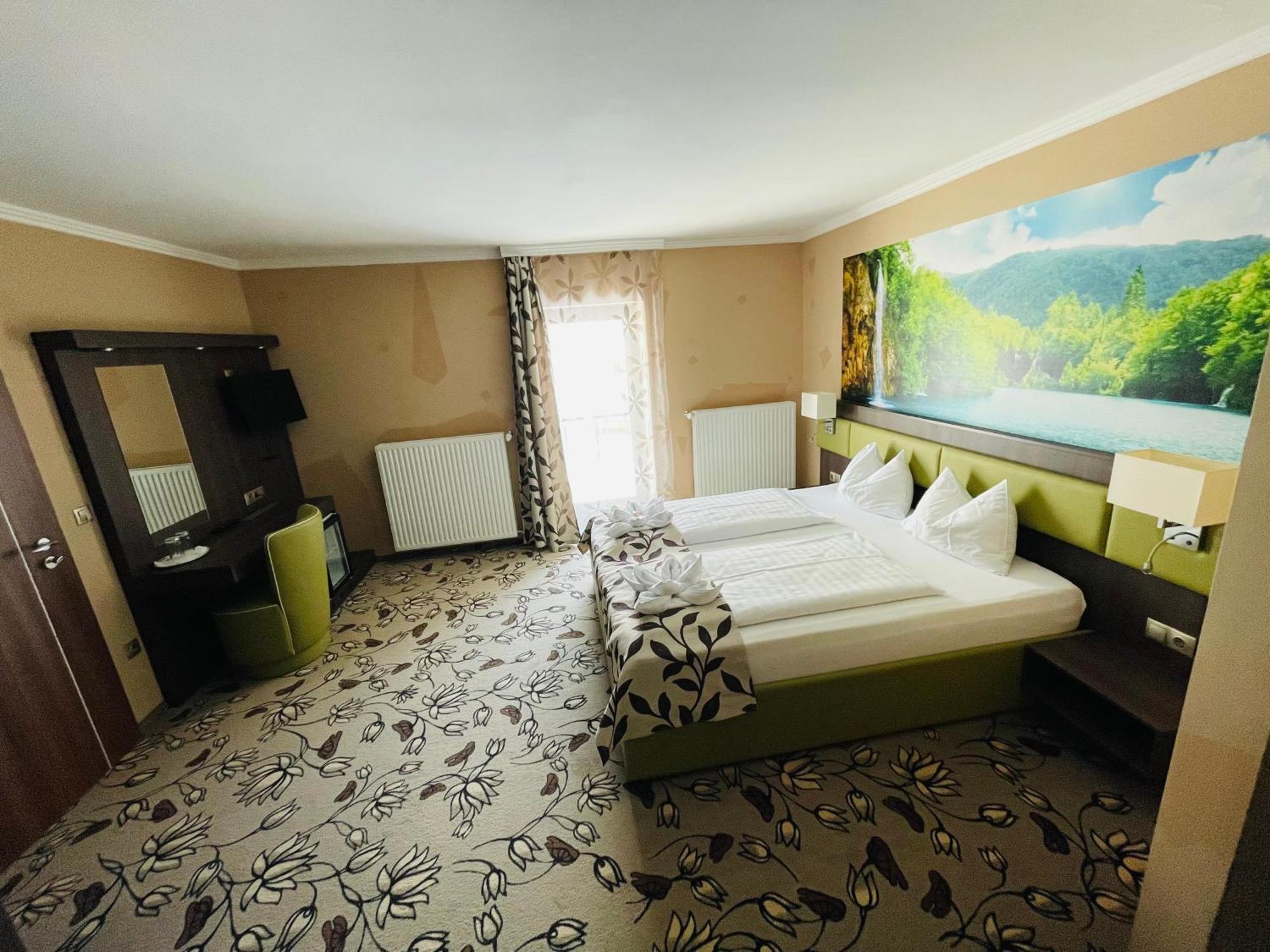 Hotel Pruggererhof Пругерн Екстериор снимка