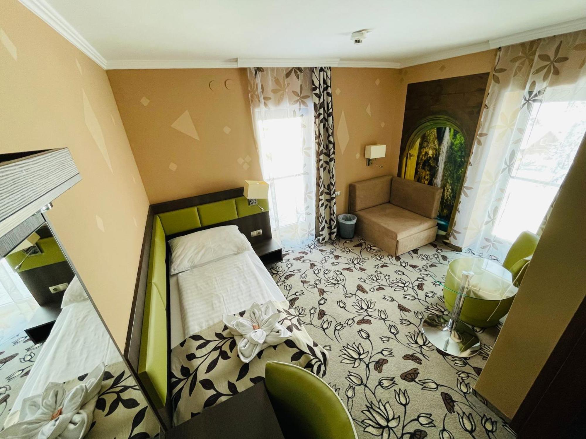 Hotel Pruggererhof Пругерн Екстериор снимка