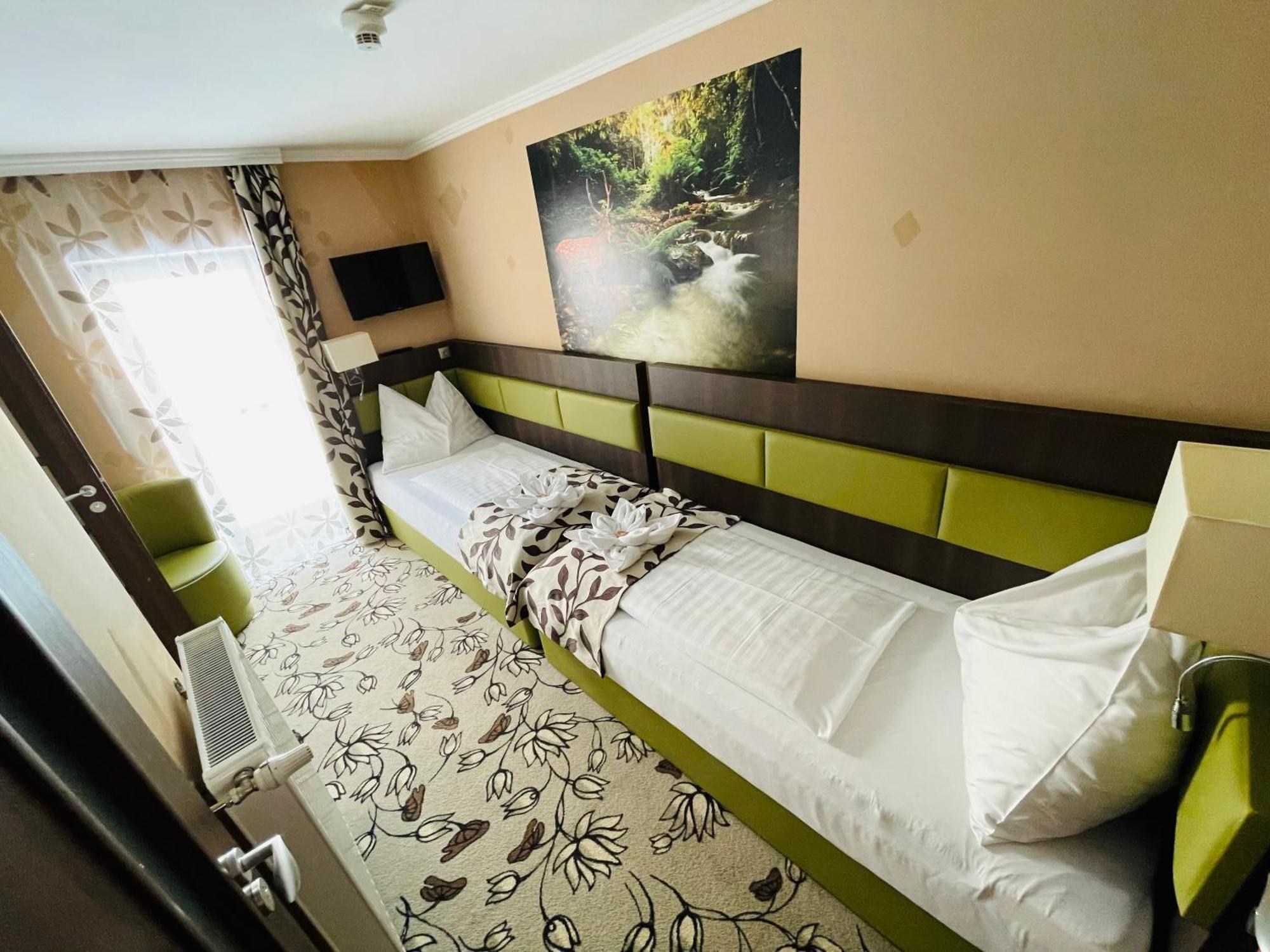 Hotel Pruggererhof Пругерн Екстериор снимка