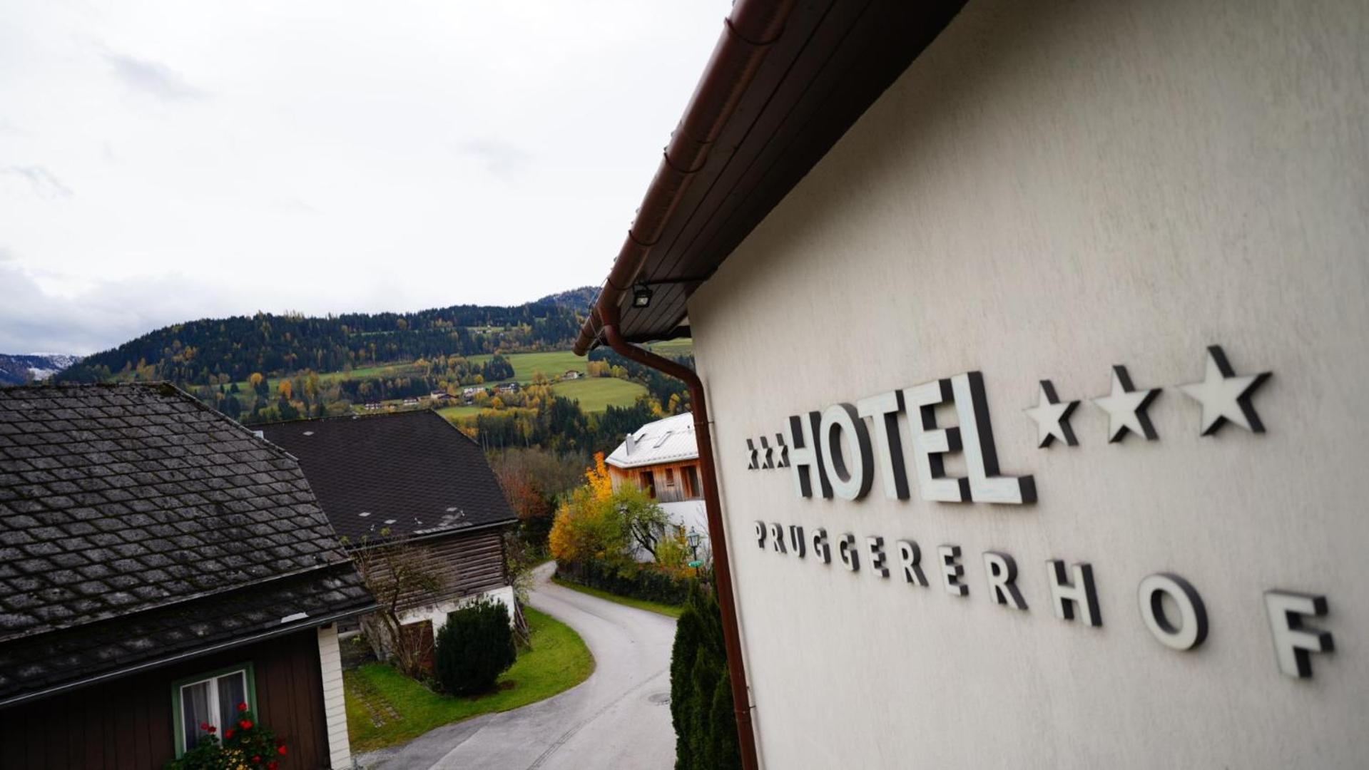 Hotel Pruggererhof Пругерн Екстериор снимка