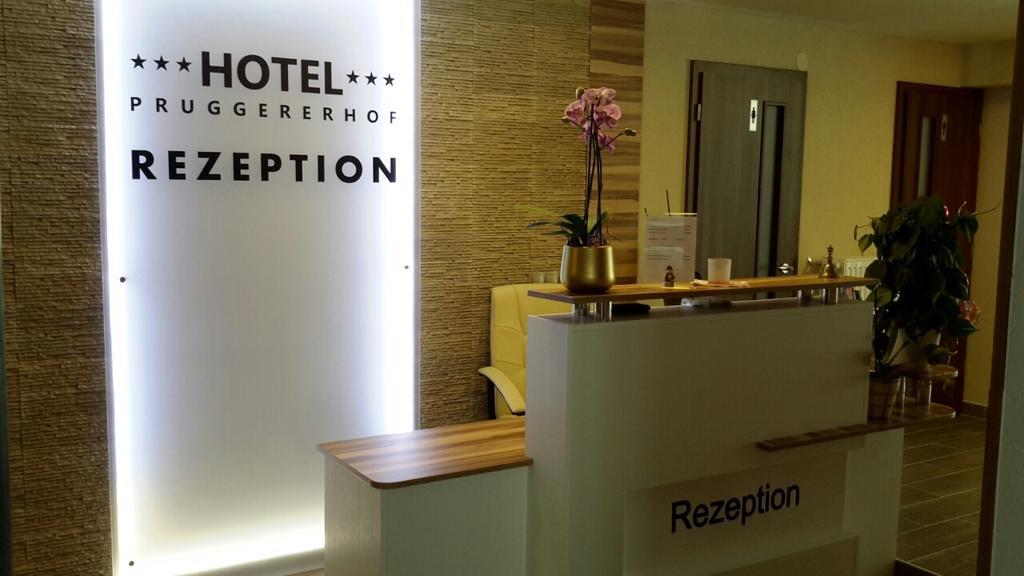 Hotel Pruggererhof Пругерн Екстериор снимка